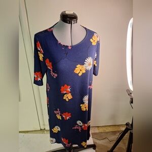 St Johns Bay Navy Blue Floral Sheavee Dress. Size L